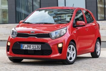 Auto moderno en renta en Easy Rent Car Punta Cana